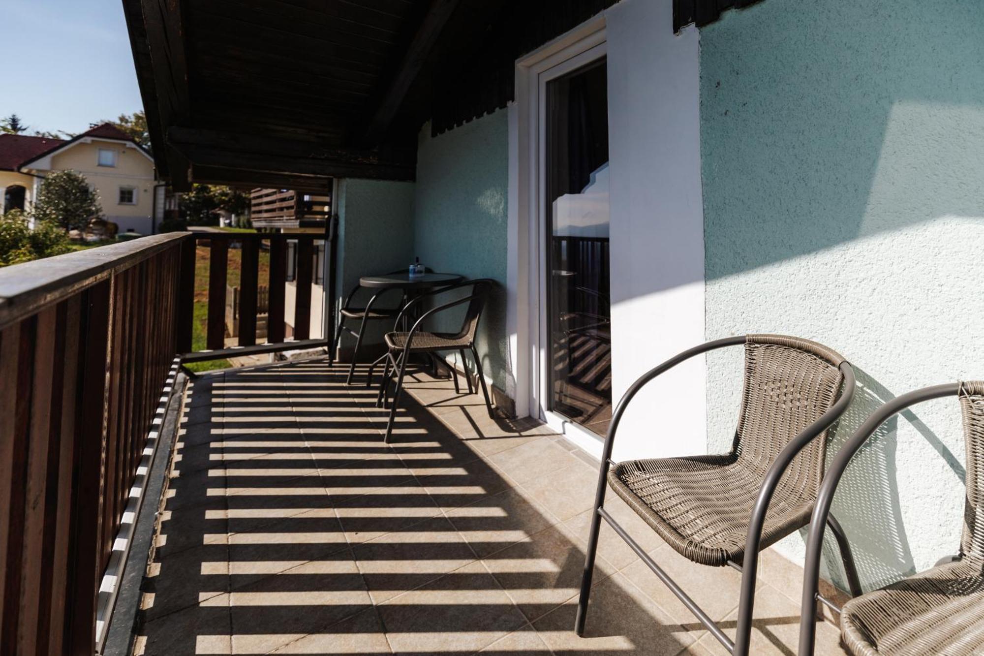 Vineyard Paradise Senica Guest House Dramlje Exterior photo